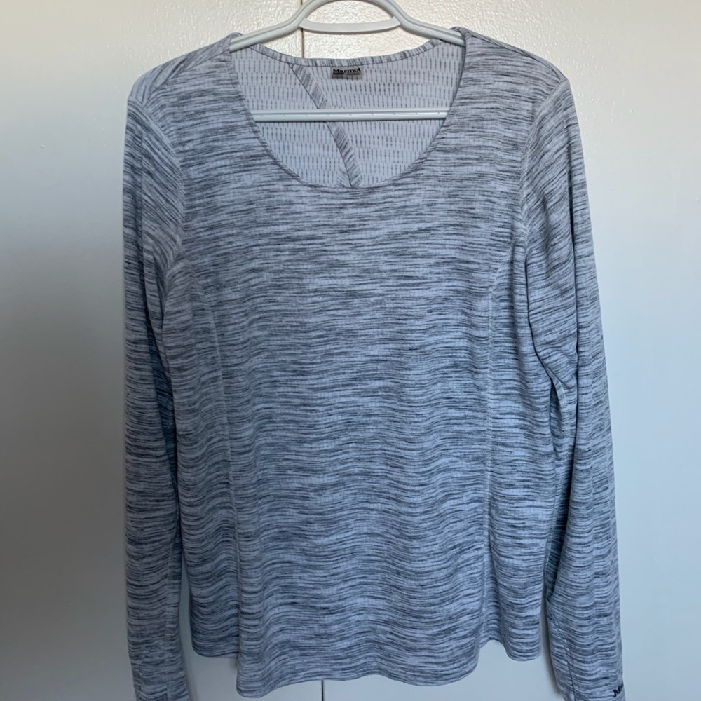 2/70$ 🥳 LS yoga sweater. Very soft cotton fabric.